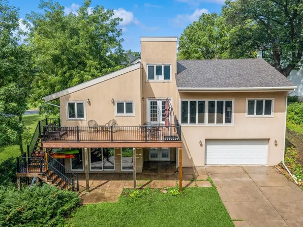 4137 Eau Claire Trl NE, Prior Lake, MN 55372