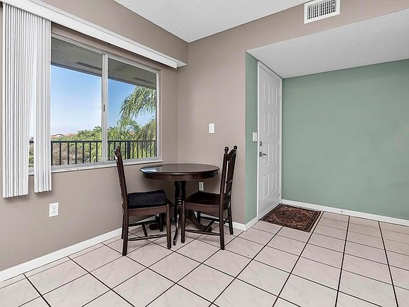 5th image of 1601 SW 128th Terrace #407a