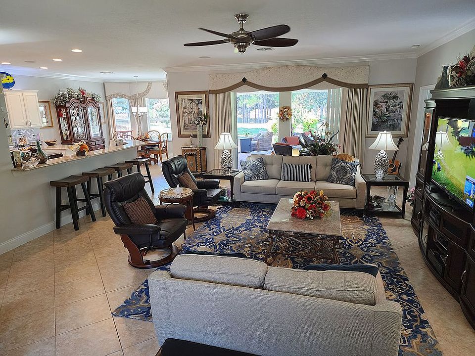 1st image of 2677 N Brentwood Cir
