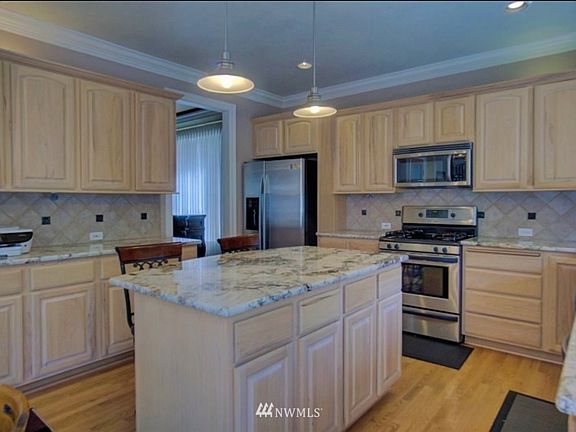 4th image of 14233 SE 278th St