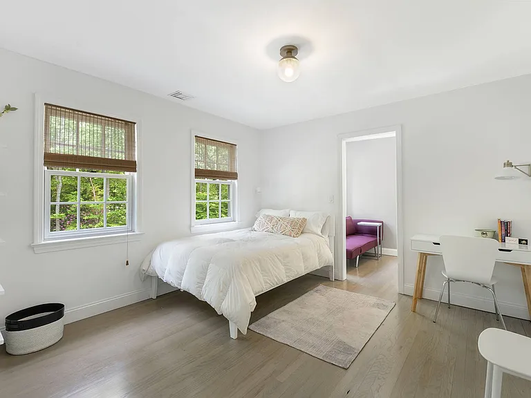 340 Wainscott Harbor Rd — Photo 26