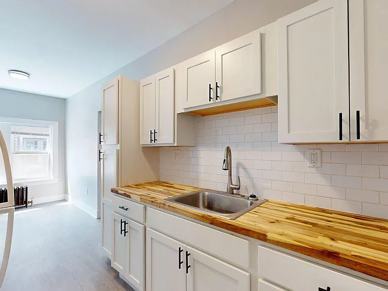 2684 Mayfield Rd — Photo 14