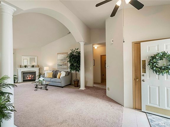 5th image of 8604 233rd Street Ct E