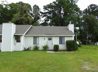 208 Cedar Ridge Ln, Havelock, NC 28532