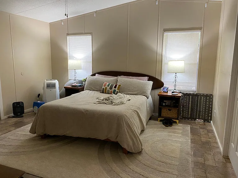1008 Lipan Trl — Photo 9