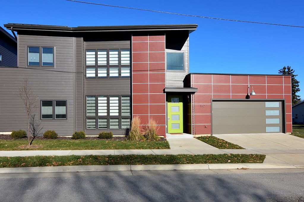 112 12th Ave 112 New Glarus Wi 53574 Mls 1899017 Zillow