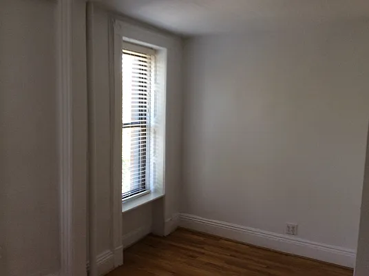 Rented by Peter Jacob, LREB | media 14