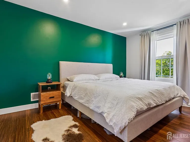 12 Clay St — Photo 14