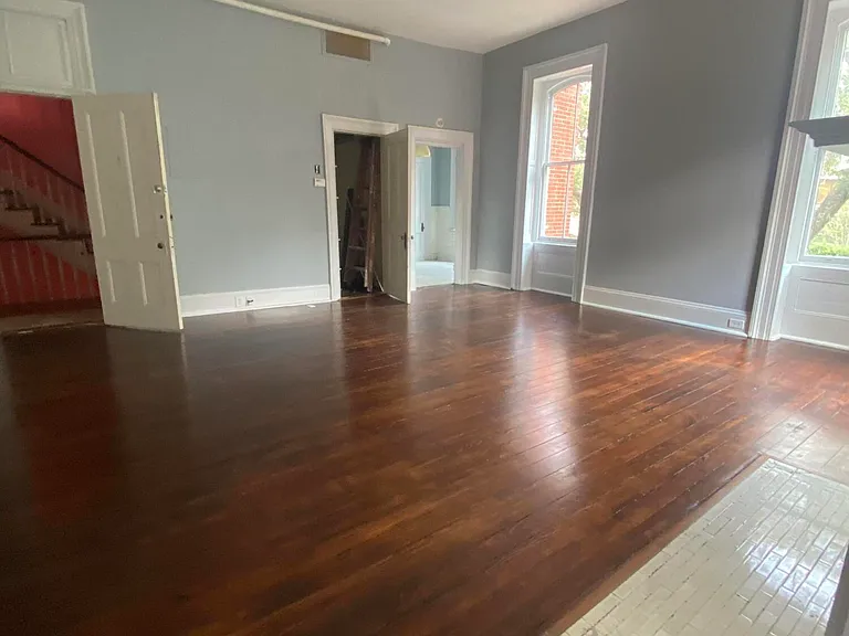 202 S 3rd St #6 — Photo 6