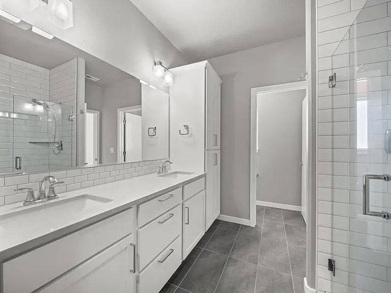 W Centennial Pl — Photo 15
