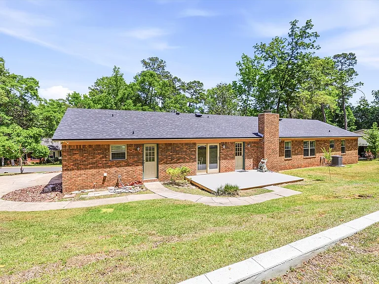 3456 Mahoney Dr — Photo 47