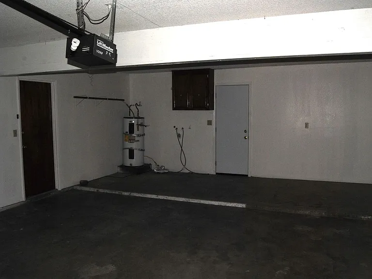 3520 Ashe Rd #1-4 — Photo 7