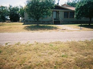 410 Primrose Ct, Cresson, TX 76035