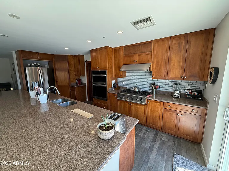 8361 E Via De Encanto — Photo 8