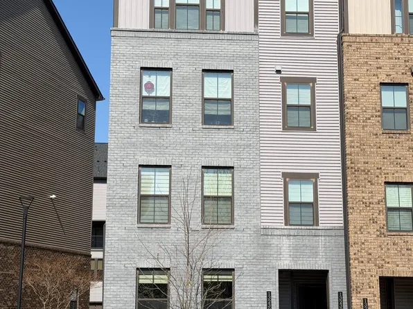 13230 Woodland Park Rd Unit 1J, Herndon, VA 20171