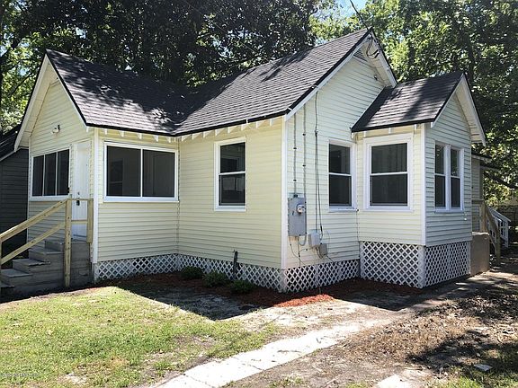 3rd image of 4030 Myra St