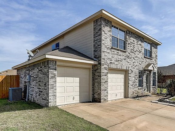 5th image of 8516 Shallow Creek Dr