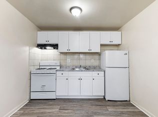 Spencer Place, Philadelphia, PA 19141