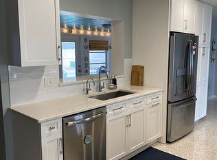 1048 McCarty St, Dunedin, FL 34698