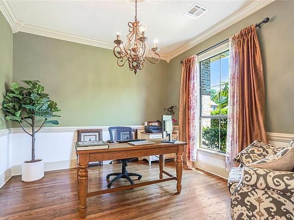 3rd image of 109 Grande Maison Blvd
