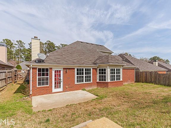3rd image of 2722 Newtons Crest Cir