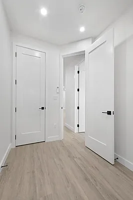 Rented by Corcoran | media 15