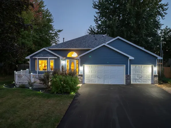 7085 Lower 94th St S, Cottage Grove, MN 55016
