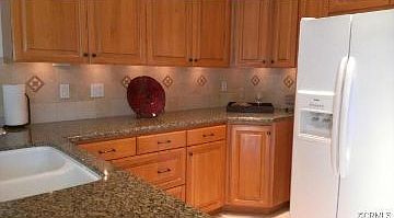 2nd image of 2039 Sunnycreek Ct