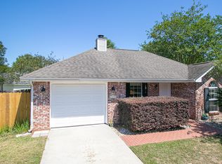 12250 Summer Pl, Gulfport, MS 39503