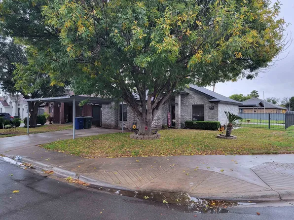 746 Royal Palm Dr, Laredo, TX 78045