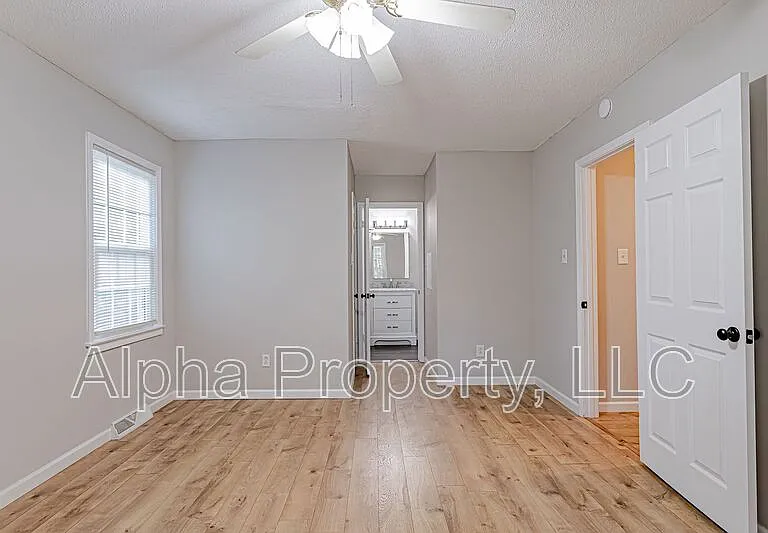 111 Canebrake Dr — Photo 22