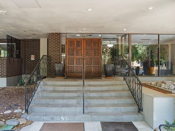 2nd image of 1313 Steele St #606