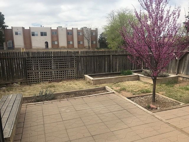 1st image of 7514 Pennsylvania Ln NE APT D