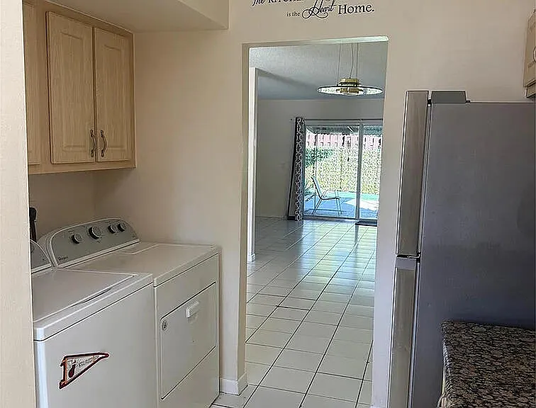 3007 NW 68th St #9C — Photo 11