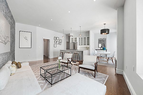 1st image of 901 Washington Ave #12