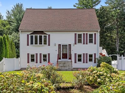 45 Bellflower Rd, Billerica, MA, 01821