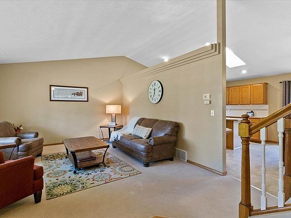 4th image of 4321 E Woodglen Ct