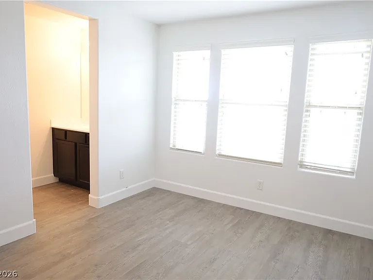5469 Atrium Woods Ln — Photo 28