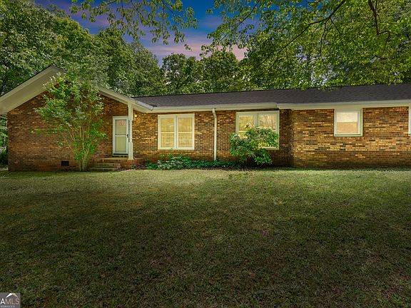 2nd image of 250 Truelove Rd