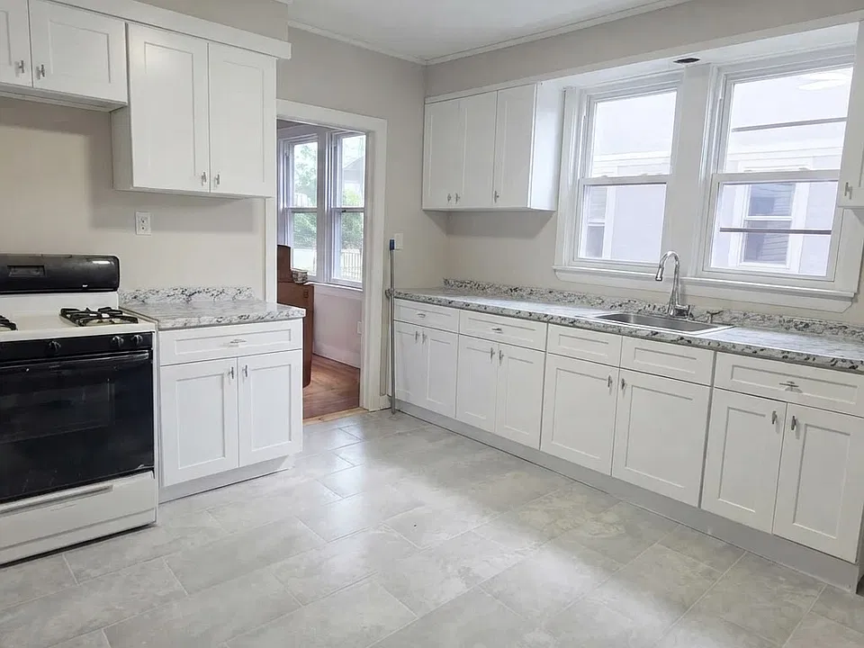 270 Sheffield Ave #1