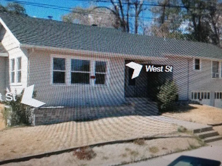 761 West St #2-B — Photo 2