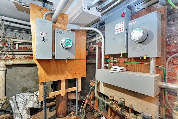 Sold by Ben Bay Realty Co. of Bay Ridge | media 20