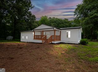 145 Lovetts Ridge Rd, Jackson, GA 30233