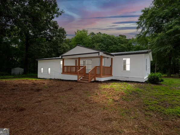 145 Lovetts Ridge Rd, Jackson, GA 30233
