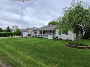 9816 3rd St, Mount Sterling, OH 43143