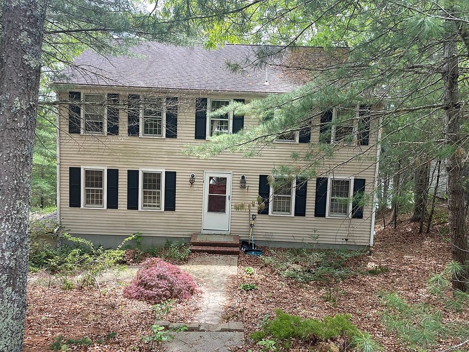 1st image of 21 Sheridan Dr