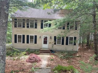 21 Sheridan Dr, Plymouth, MA 02360