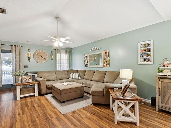 2nd image of 96055 Aqua Vista Ct