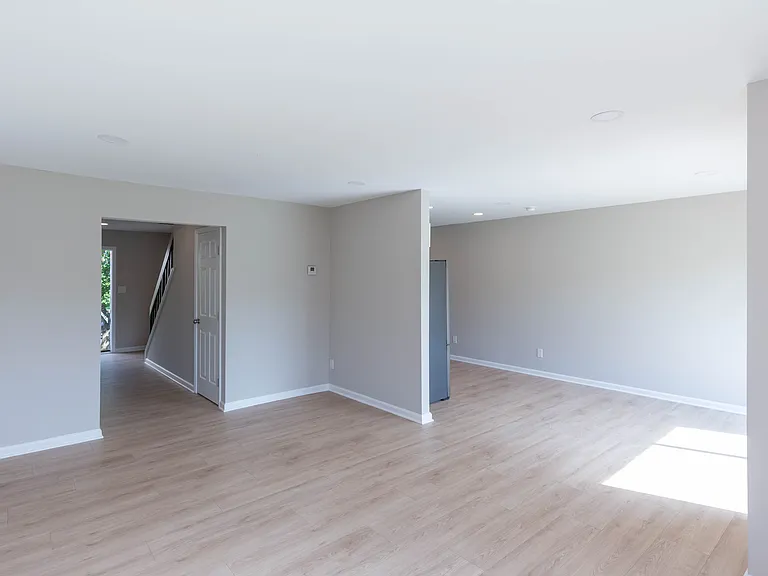 7914 Towerbell Ct — Photo 15