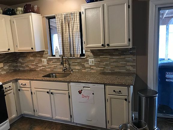 3rd image of 33667 Fairchild St